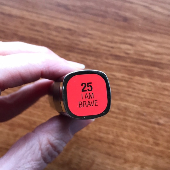 3/$15 Full Size Milani Lipstick - Picture 2 of 2